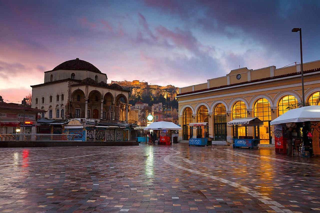 Pale Coloured Apt In Athens Historic Centre Exterior photo